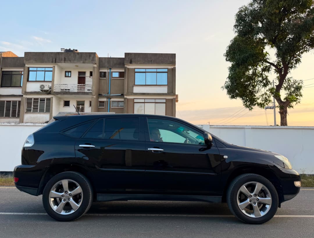 TOYOTA HARRIER 240G thumbnail 9